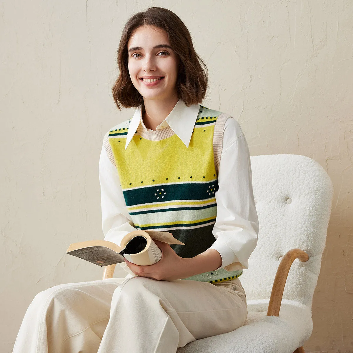 100% Cashmere Colorful Geometric Knit Vest