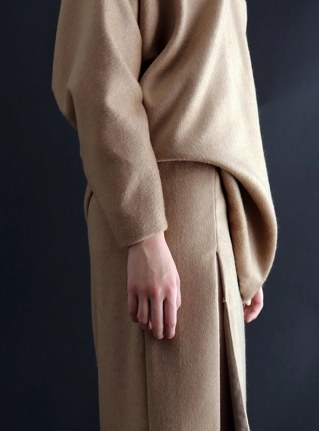 Camel Jumper
