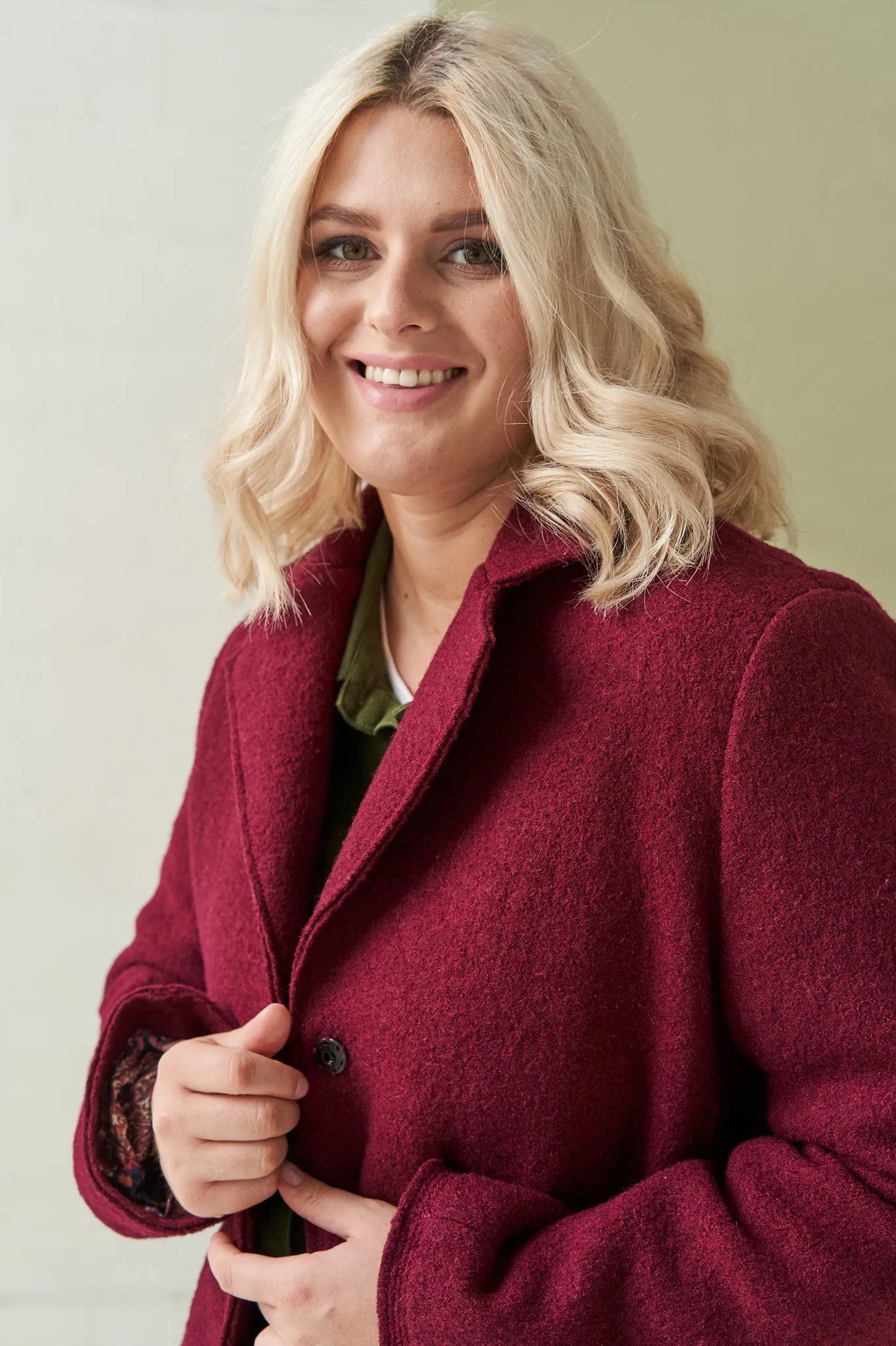 Classics style wool coat Erika