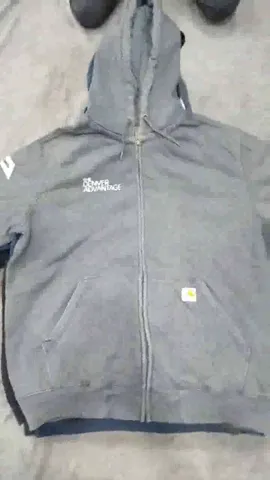 CR1690 Classic Carhartt Hoodies - 20 pcs