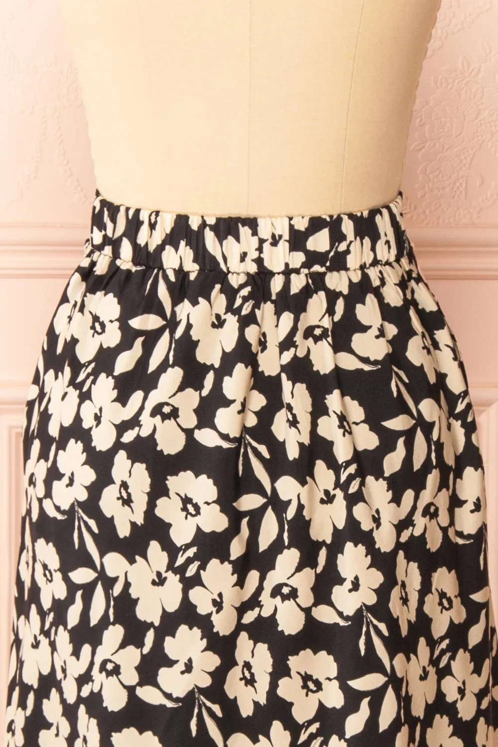 Kelly Black | Floral Satin Midi Skirt w/ Pockets