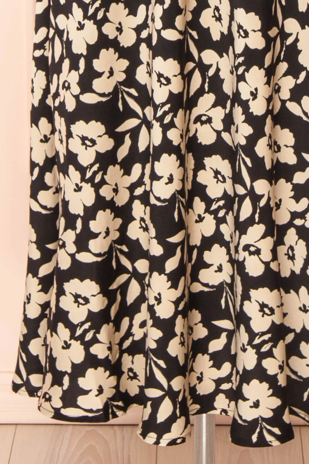 Kelly Black | Floral Satin Midi Skirt w/ Pockets