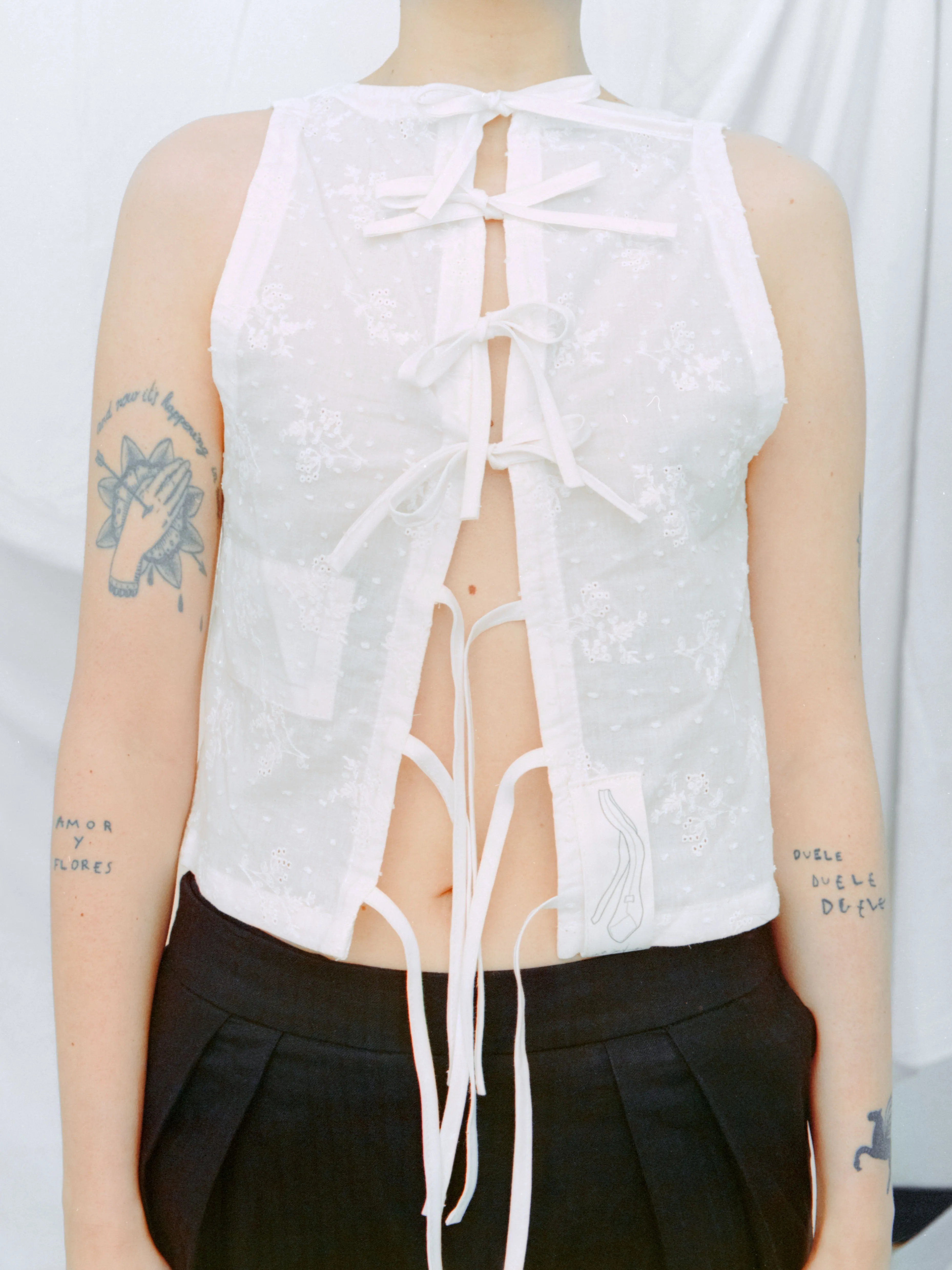 LEHENGUSIN VEST