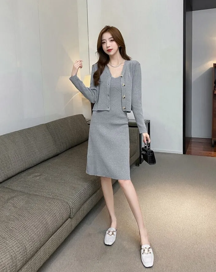 Outfit-Set: Knee-Length Dress   Button-Down Cardigan