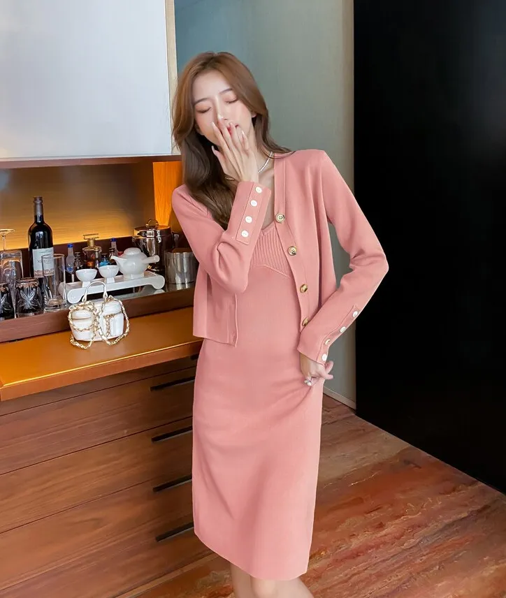Outfit-Set: Knee-Length Dress   Button-Down Cardigan