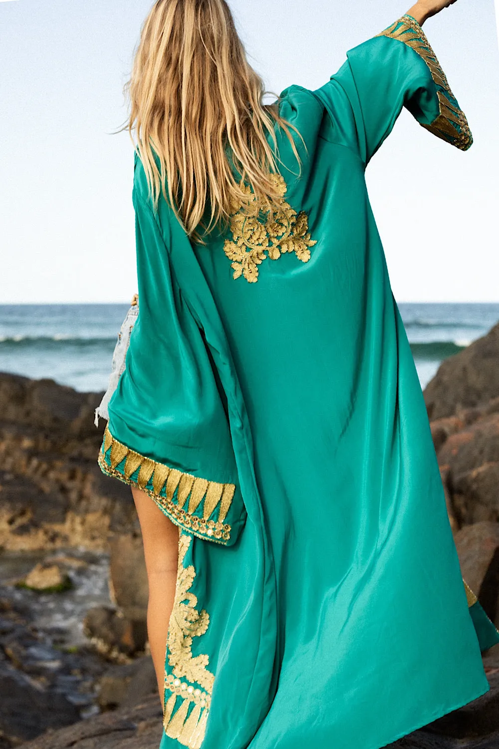 Queen Of Hearts Dream Coat - Turquoise