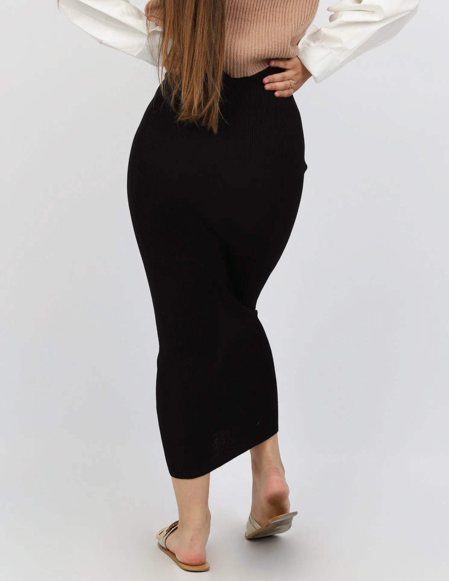 Ribbed Knit Skirt - Shades of Black